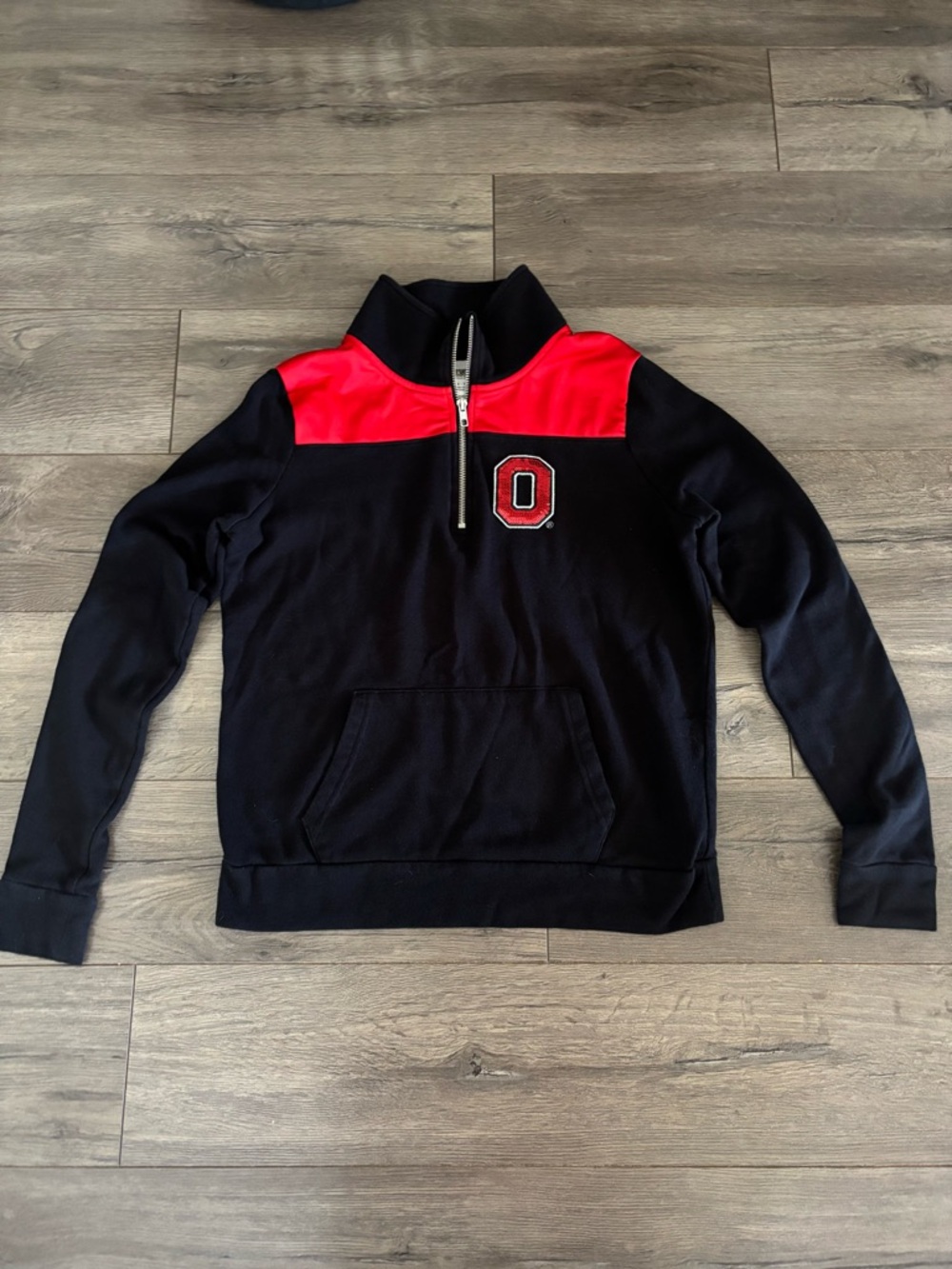 VS PINK OHIO STATE HALF ZIP SWEATSHIRT